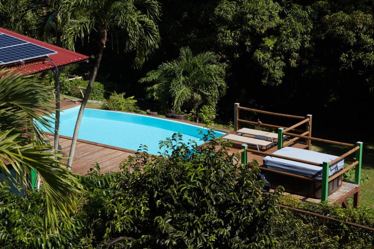 Kaz Maracudja Villa Deshaies Exterior photo